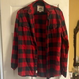 American Eagle Outfitters Red and Black Plaid Casual Button Down Shirt